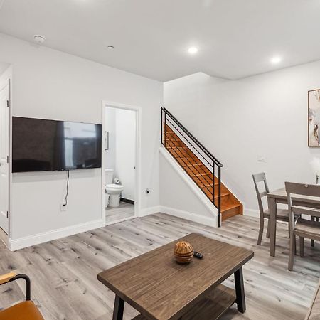 Stay At Luna At Convention Center Philadelphia Bagian luar foto