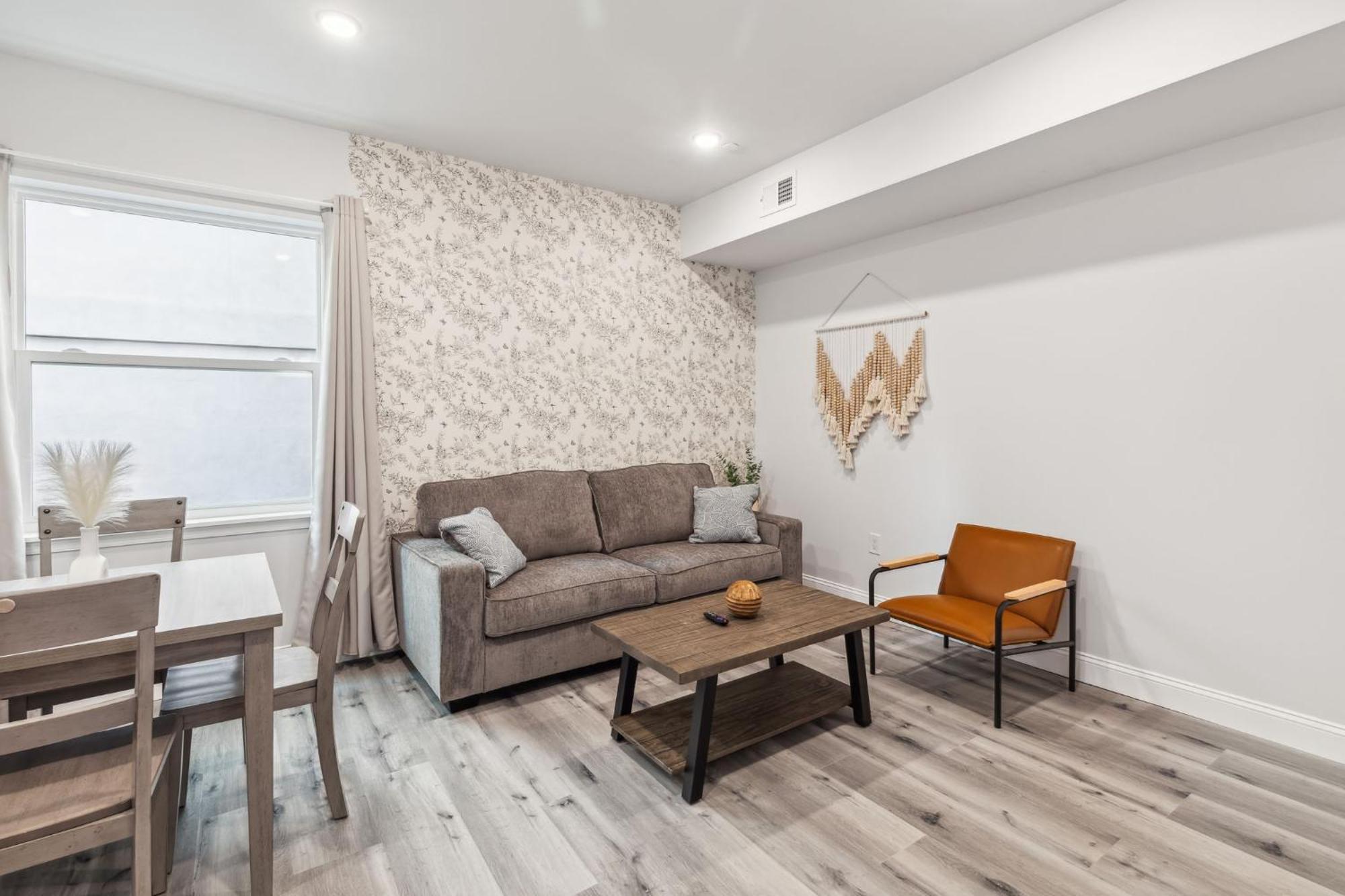 Stay At Luna At Convention Center Philadelphia Bagian luar foto