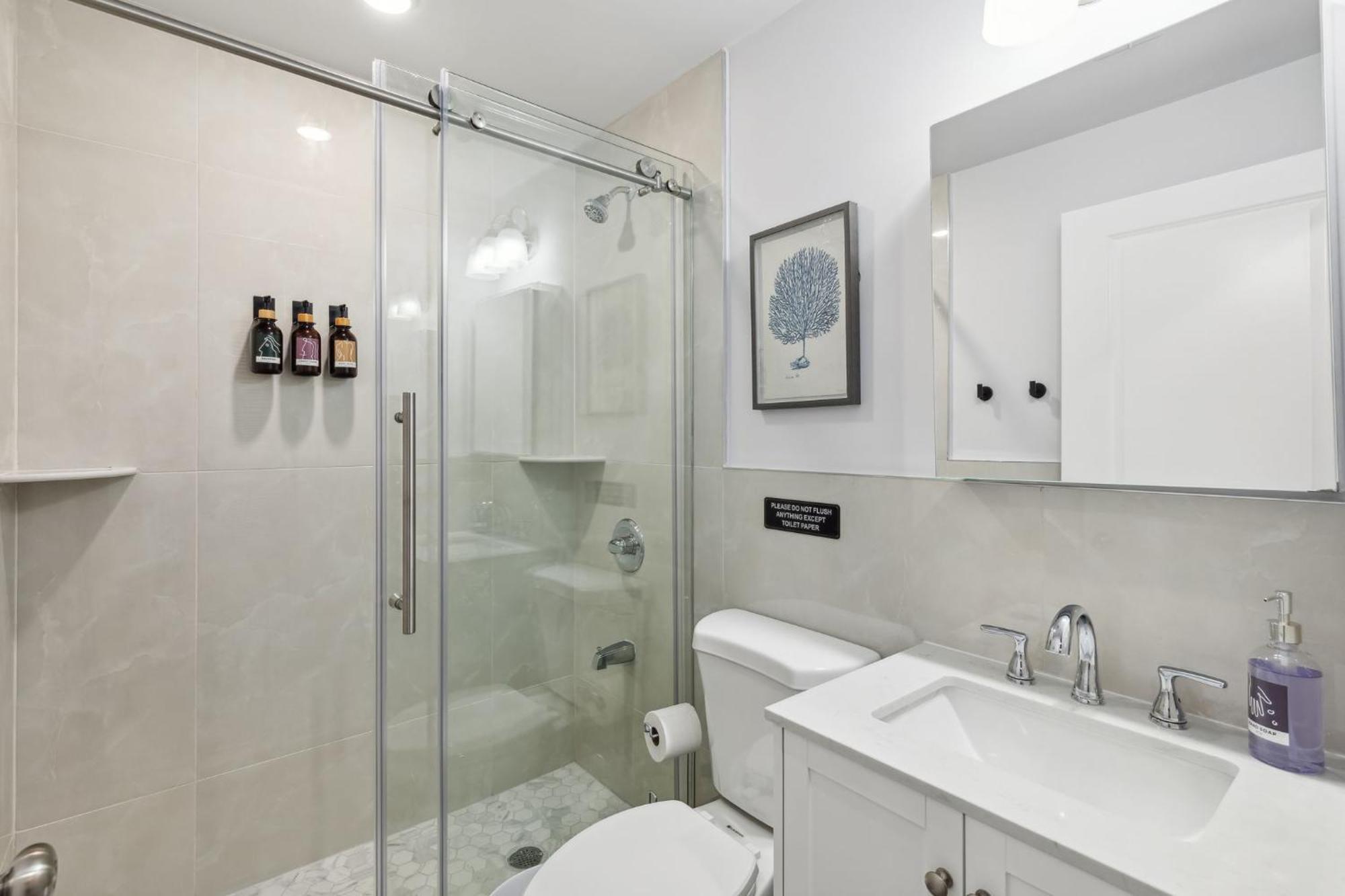 Stay At Luna At Convention Center Philadelphia Bagian luar foto